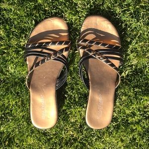 SIBA ITALIA Black & Gold Slip on Sandals